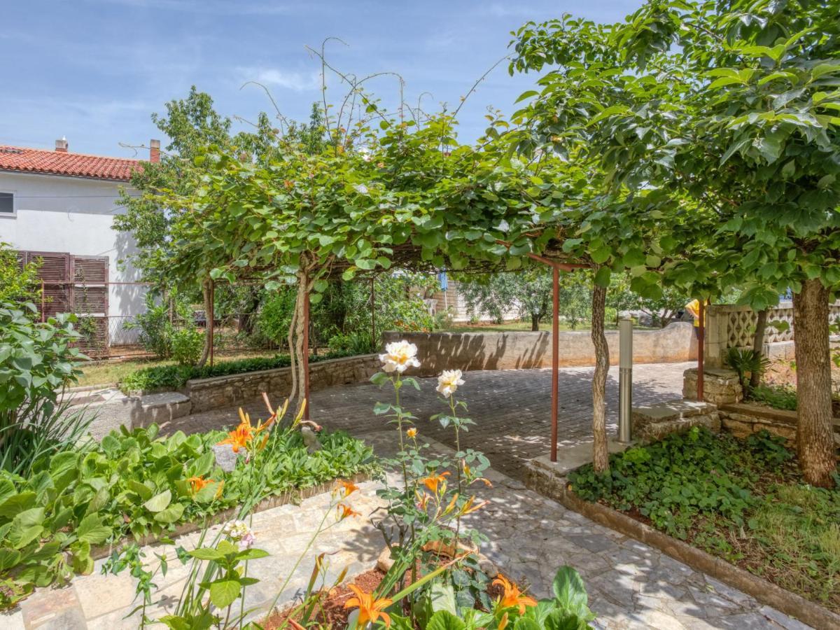Apartment Daria-2 By Interhome Poreč Eksteriør billede